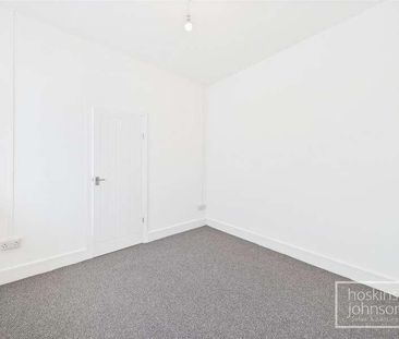 Morien Crescent, Pontypridd, CF37 - Photo 2