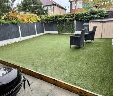 3 bedroom semi-detached house to rent - Photo 5