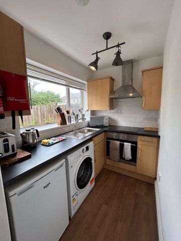 1 bedroom apartment to rent - Photo 4