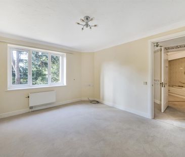 Melton Court, Poole - Photo 4