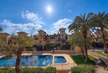 Alquiler de chalet pareado en Avenida Antonio Pedrera Soler