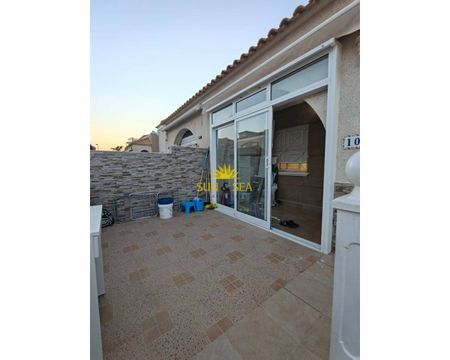 GROUND FLOOR APARTMENT 4 BEDROOMS IN TORREVIEJA - Photo 4