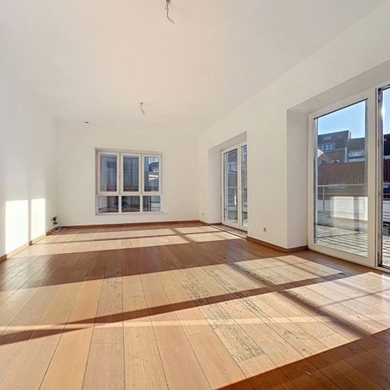 Appartement te huur - Photo 1