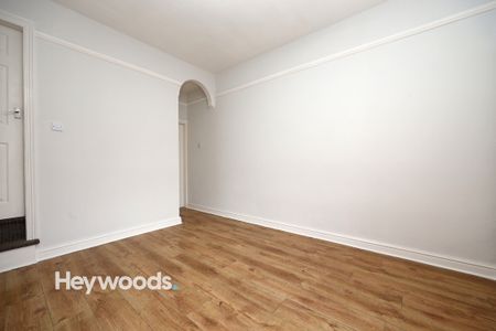 2 bed terraced house to rent in Smith Child Street, Stoke-on-Trent, Staffordshire - Photo 3