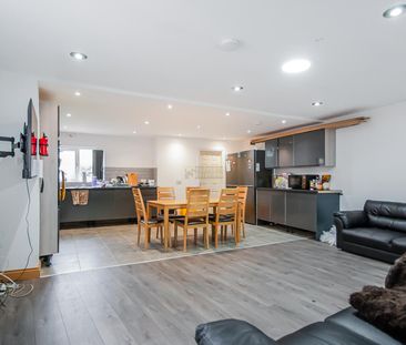 37 Teignmouth Road - Photo 1