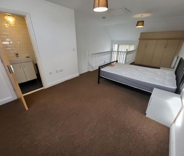 3 bedroom townhouse to rent - Photo 6