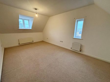 5 bedroom detached house to rent - Photo 4