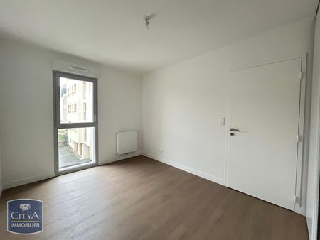 Location Appartement 2 pièces 43m² LAVAL 53000 - Photo 3