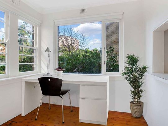 One Bedroom with Sunroom - Photo 1