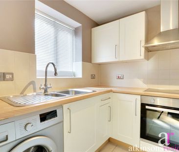 Woodridge Close, Enfield, Middlesex, EN2 8HJ - Photo 6