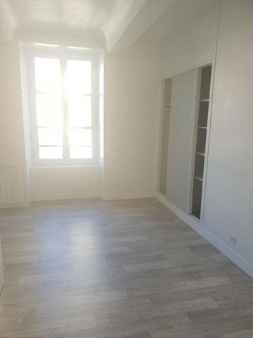 A LOUER Studio 50000 Saint-Lô PROCHE CENTRE-VILLE 1 pièce 21.49 m² - Photo 3
