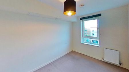 2 bedroom flat to rent - Photo 4