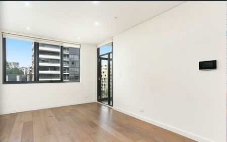 Waterloo Modern one bedroom apartment for rent!! - Photo 5