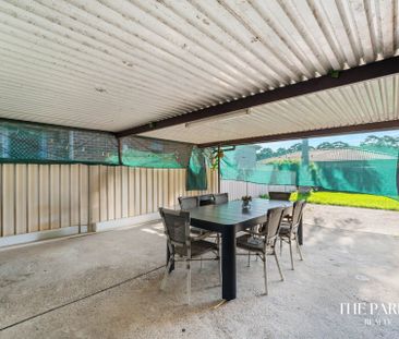 Three Bedroom Family Brick Home with Spacious Yard!! - Photo 5