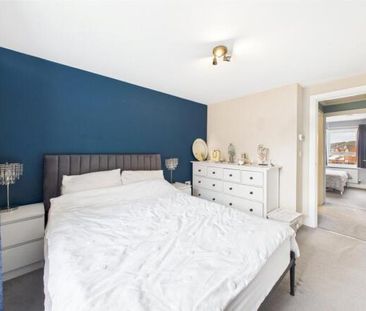 2 bedroom semi-detached bungalow to rent - Photo 6