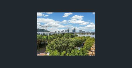 1 bedroom waterfront unit with parking! - Photo 5