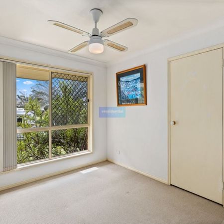 For Lease: Spacious Family Home in a Quiet Eagleby Cul-de-Sac! - Photo 4