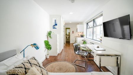 Studio to rent - Photo 3