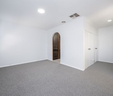 Renovated Beauty! - Photo 1