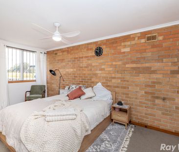 Home For Rent - Photo 2