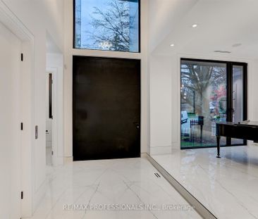 For Lease - 91 Valecrest Drive, Toronto, Ontario - Photo 1