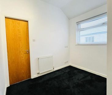1 bedroom detached house to rent - Photo 3