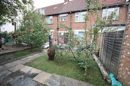 House share to rent - Photo 5