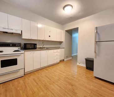 262 Carillon Street - 1 - Photo 6