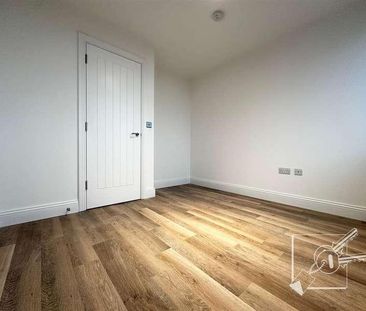 Trinity Point, New Road, Gravesend - Photo 2