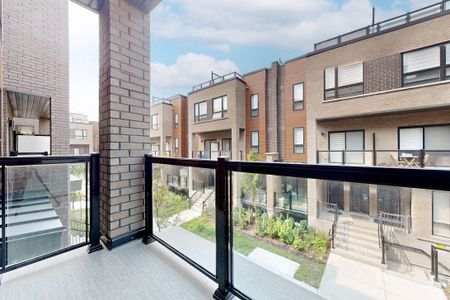 For Lease - 17 Lytham Green Circle Unit# 4, Newmarket, Ontario - Photo 5