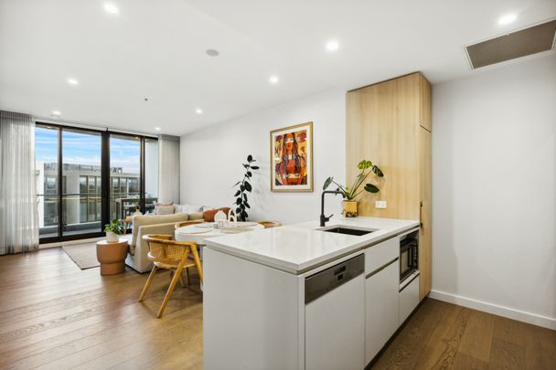 Luxurious Furnished Two Bedroom Apartment in Parkes - Photo 1