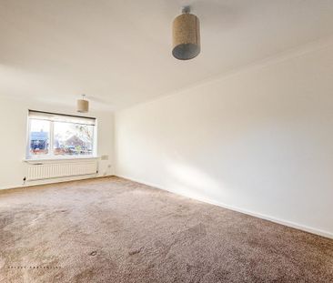 2 bedroom semi-detached house to rent - Photo 2