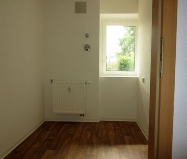 Wohnen im Grünen - Barrierefreie 2-Raum-Oase mit Charme - Foto 1