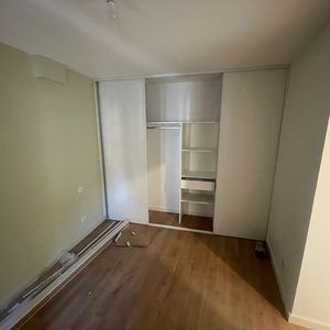 Location Appartement 2 pièces 27m² - Photo 2