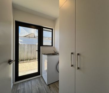 2/129 (*) Aikmans Road, Merivale - Photo 4