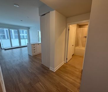 For Lease - 4130 Parkside Village Drive Unit# 3011, Mississauga, On... - Photo 3