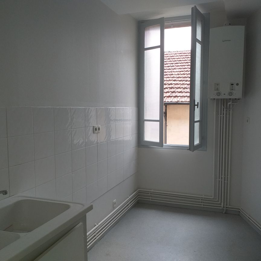 Location Appartement 2 pièces 51m² MOISSAC 82200 - Photo 1