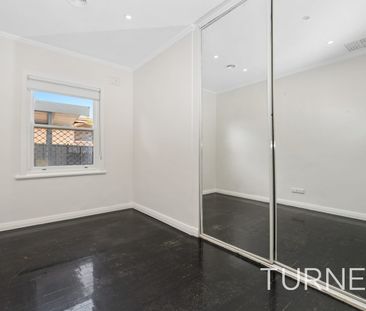 Spacious 4 Bedroom Family Home - Photo 6