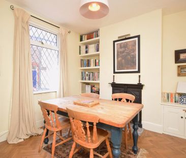 2 bedroom terraced house to rent - Photo 2