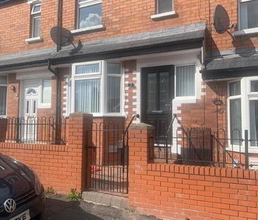 9 Glen Crescent, Belfast, BT11 8FB - Photo 4