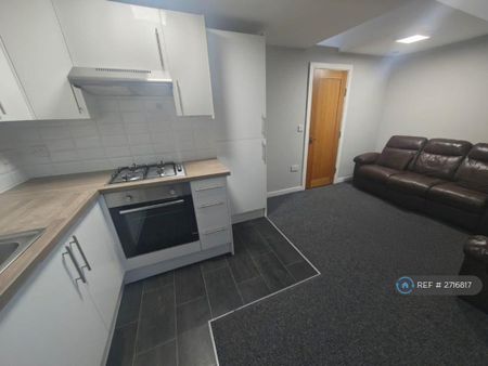 1 bedroom flat to rent - Photo 4