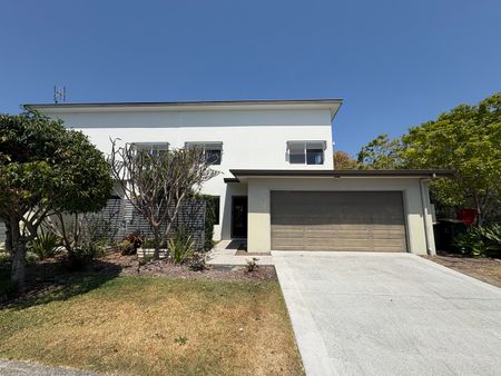 29/19 Gumtree Crescent, Upper Coomera QLD 4209 - Townhouse For Rent | Domain - Photo 4