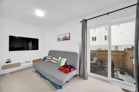 For Lease - 527 SIMRAN Private, Barrhaven, Ontario - Photo 5