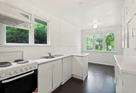 Cheapest 3 Bedroom Rental Home in Panmure - Photo 4