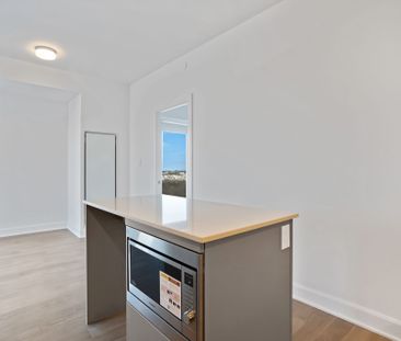 For Lease - 3240 William Coltson Avenue Unit# 1013, Oakville, Ontario - Photo 6