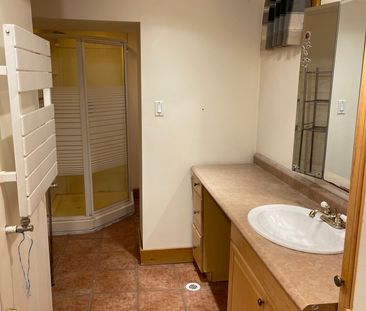 For Lease - 14926 Chinguacousy Road, Caledon, Ontario - Photo 4