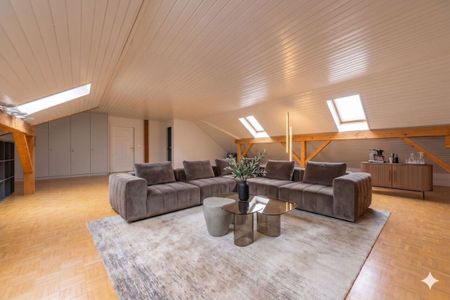 Splendide duplex de 6,5 pièces en attique - Vue sur le Mont-Blanc - 10 minutes de Nyon - Foto 3