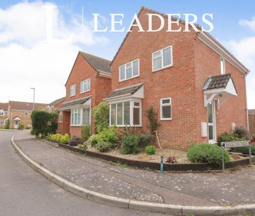 4 bedroom detached house to rent - Photo 6