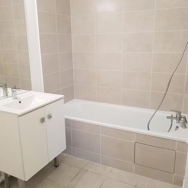 Location Appartement 2 pièces 40m² MELUN 77000 - Photo 1