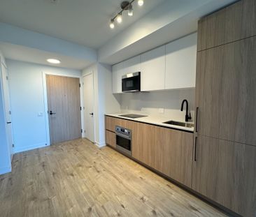 For Lease - 35 Parliament Street Unit# 813, Toronto, Ontario - Photo 2